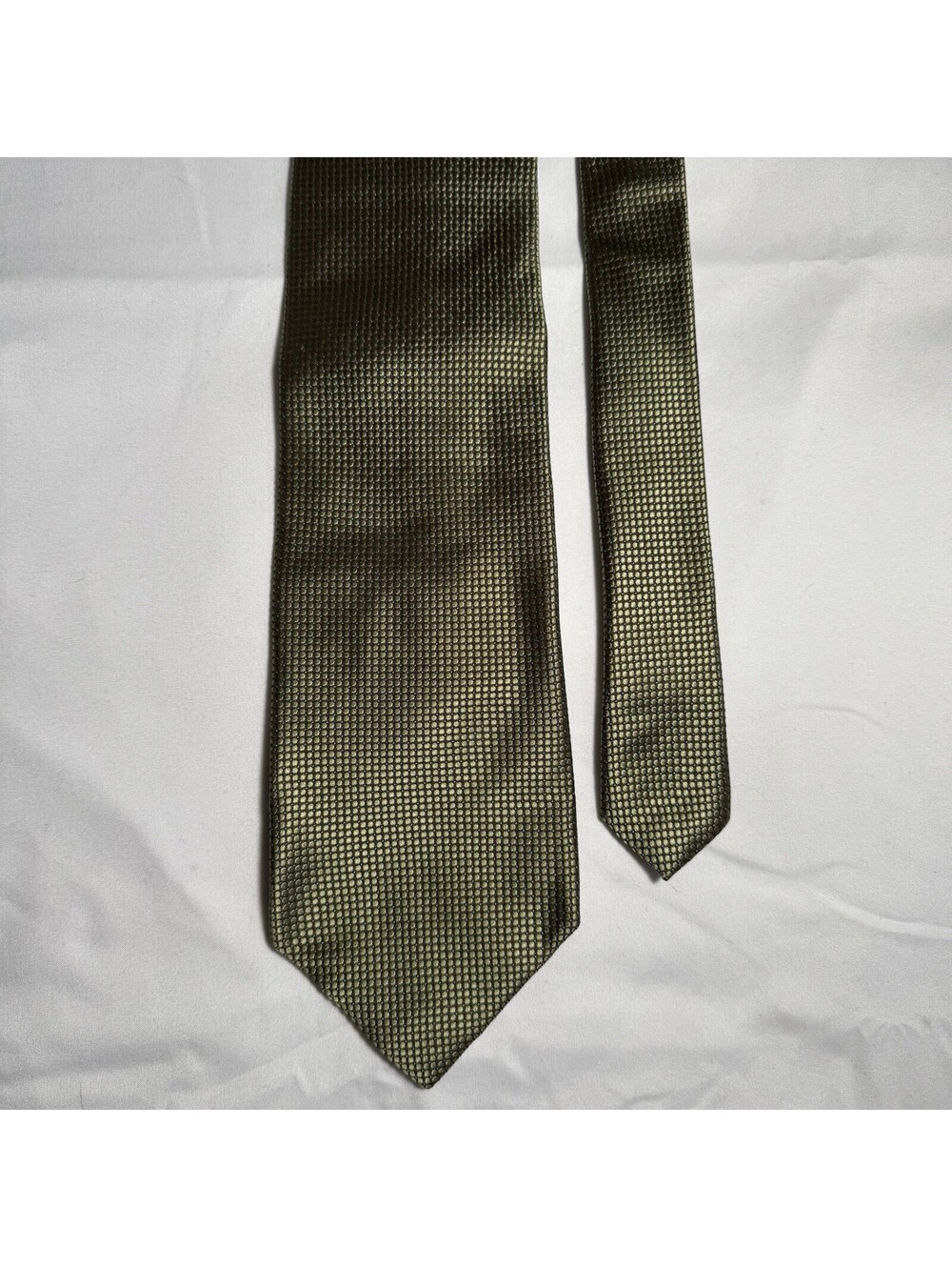 JOSEPH ABBOUD Men's 100% Silk Necktie Green